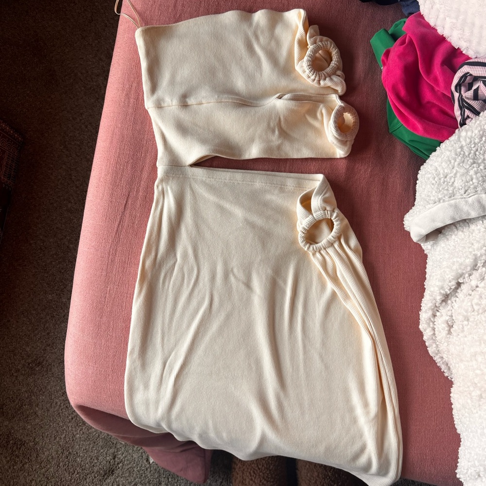Cream Strapless Dress with Ring Details